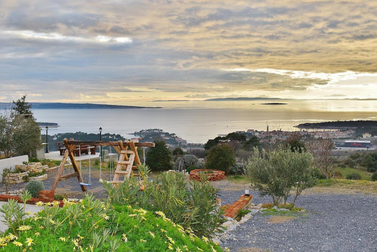 Apartments Panorama View Zeljko Scerbe Mundanije Екстериор снимка