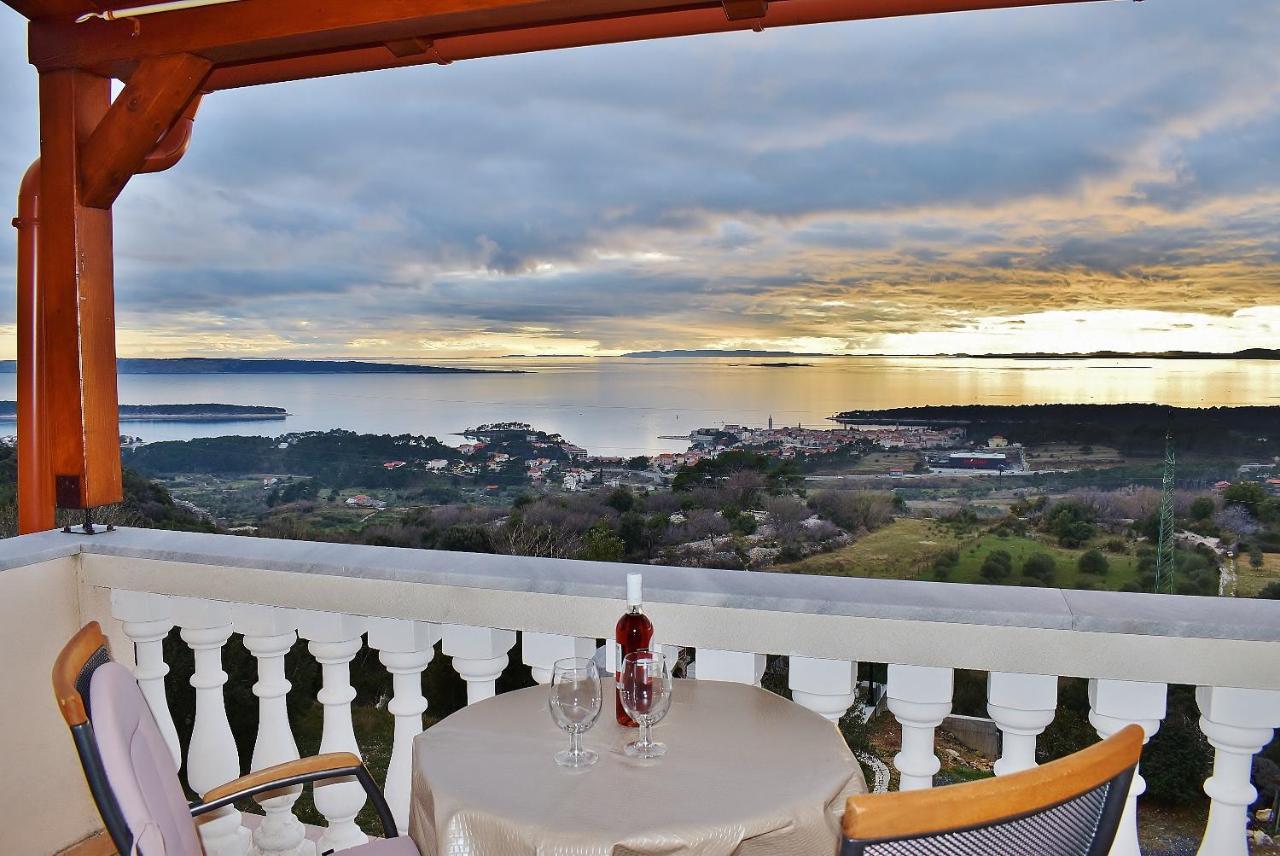 Apartments Panorama View Zeljko Scerbe Mundanije Екстериор снимка