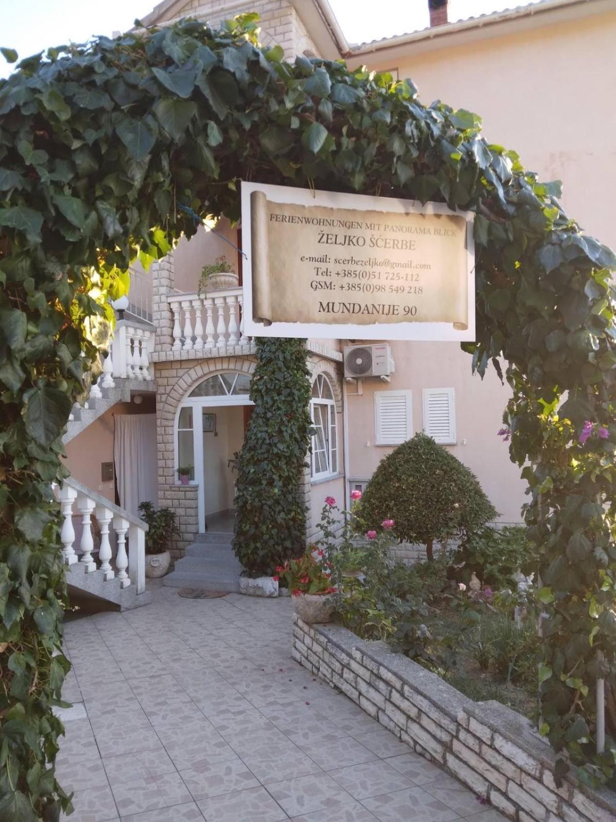 Apartments Panorama View Zeljko Scerbe Mundanije Екстериор снимка