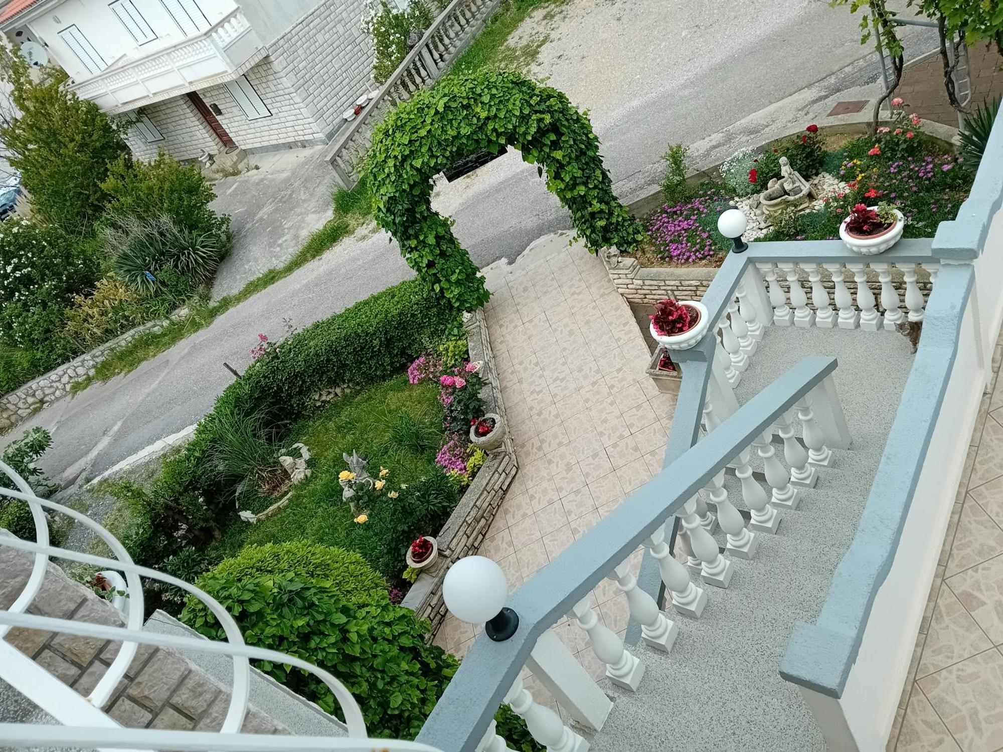 Apartments Panorama View Zeljko Scerbe Mundanije Екстериор снимка